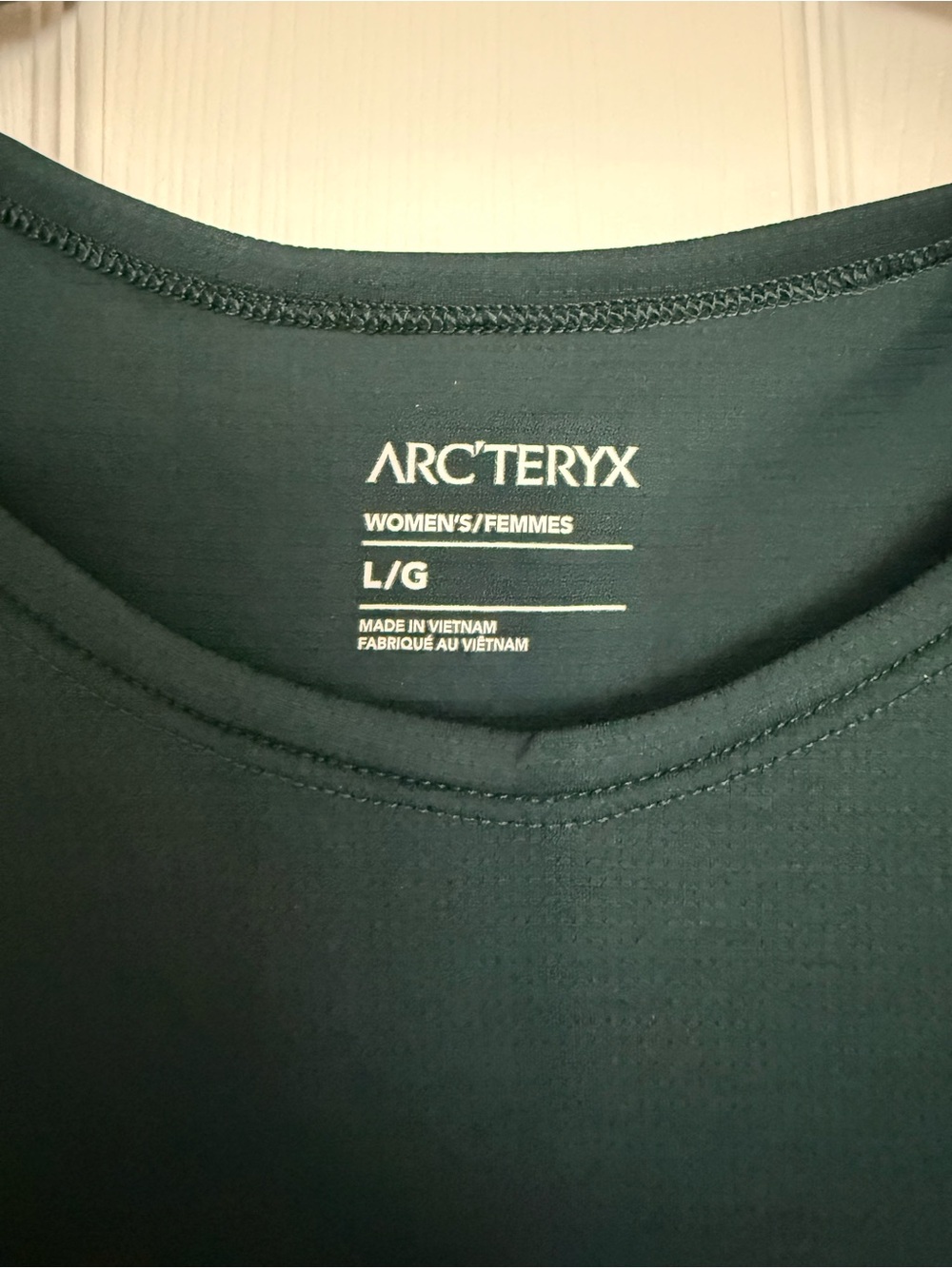 Arcteryx women’s tank. Size Large - Picture 2 of 5